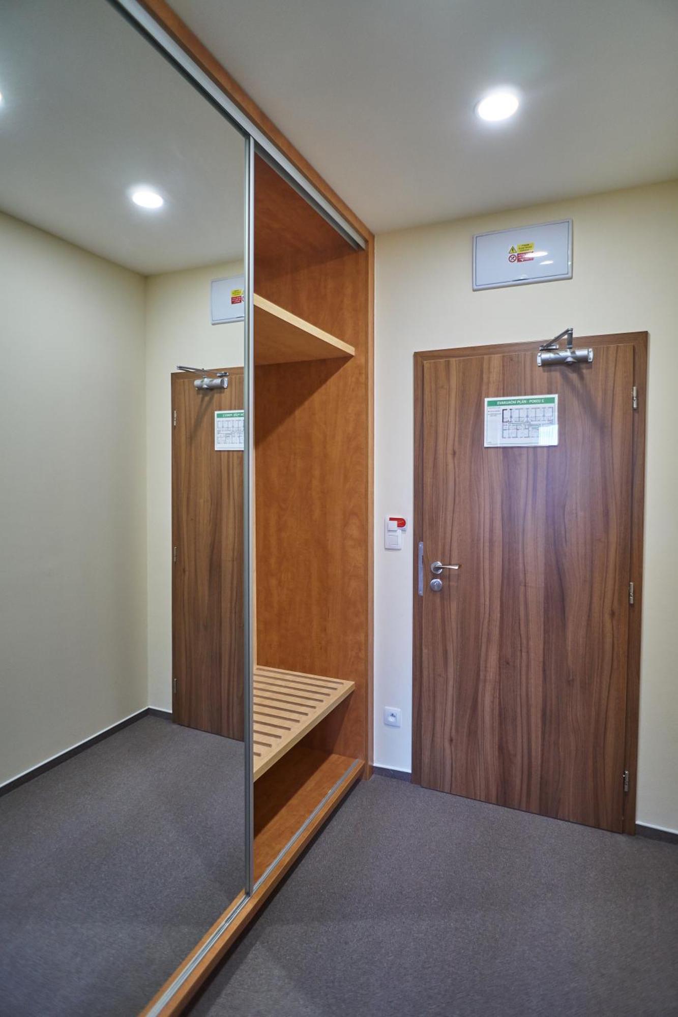 Hotel Toc ลิโปวา ลาสเนีย ภายนอก รูปภาพ